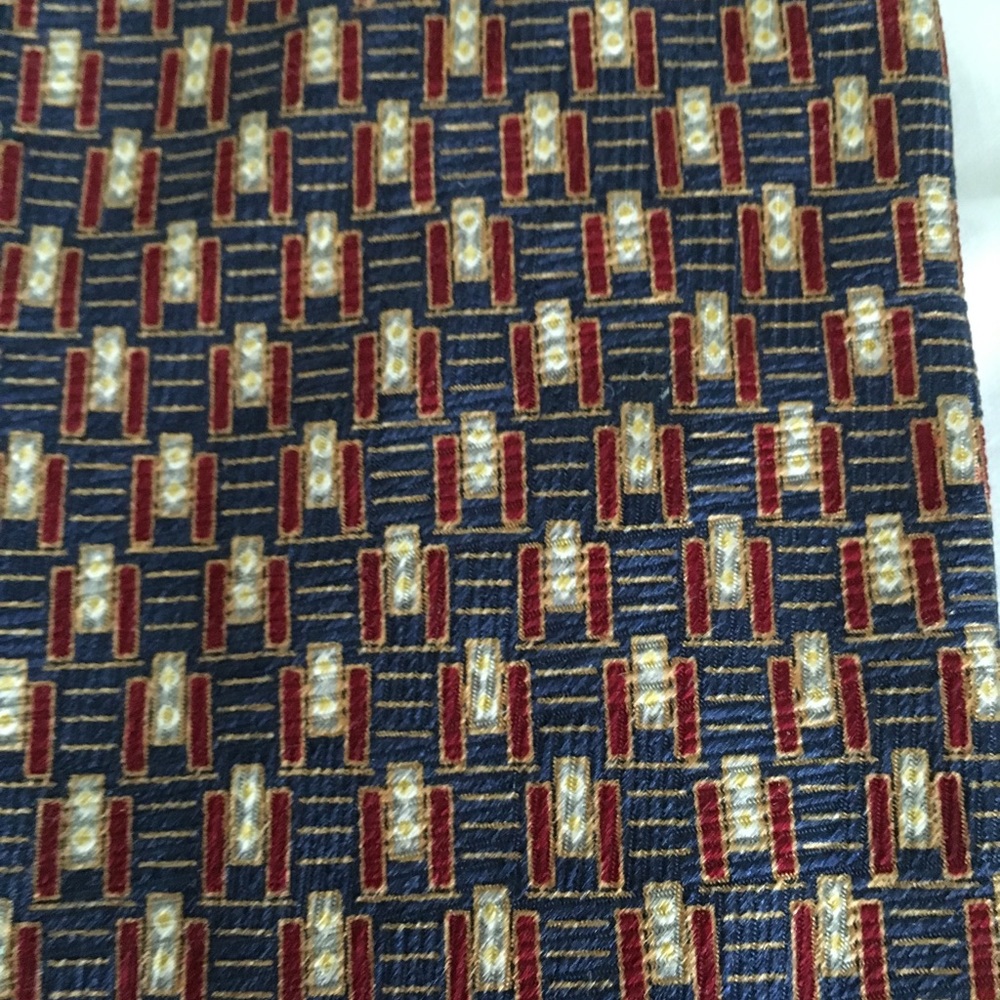 Tie - Picture 2 of 3